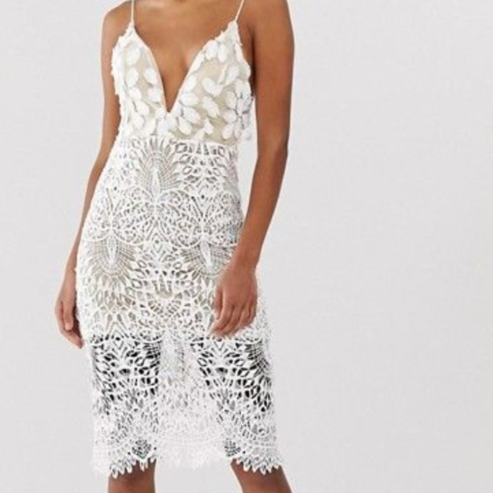 Love Triangle White Lace Dress (Size 12)